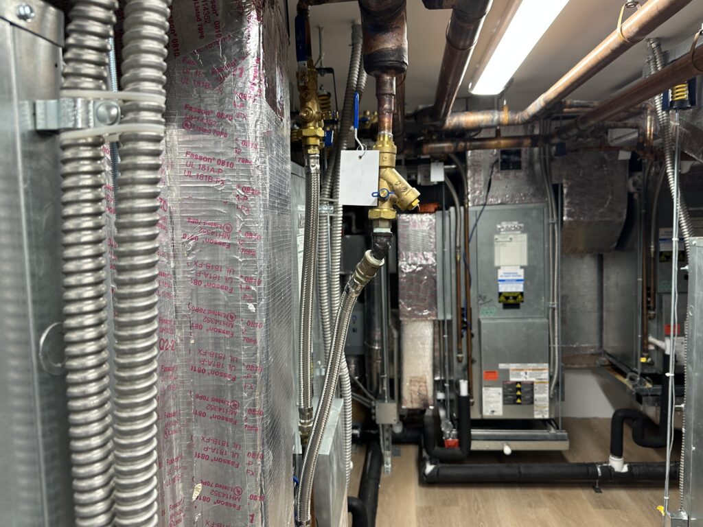 HVAC air quality consultation focused on optimizing AC systems for improved indoor air quality.